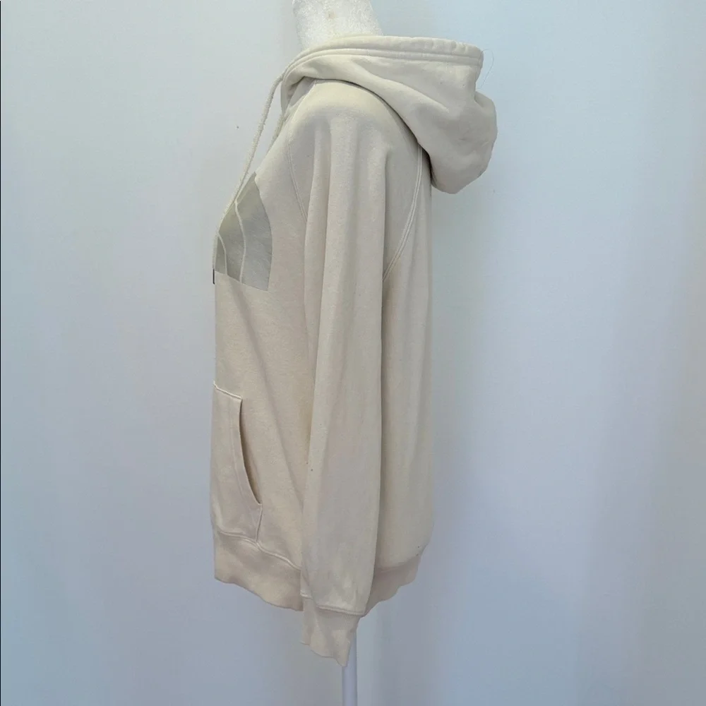 The North Face Women’s Off-White Hoodie size Xs